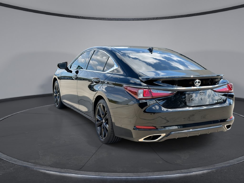 Used 2024 Lexus ES 350 F Sport w/ Accessory Package (Z2) FWD image 10