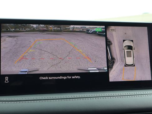 Certified 2025 INFINITI QX60 Luxe w/ Cargo Package image 4