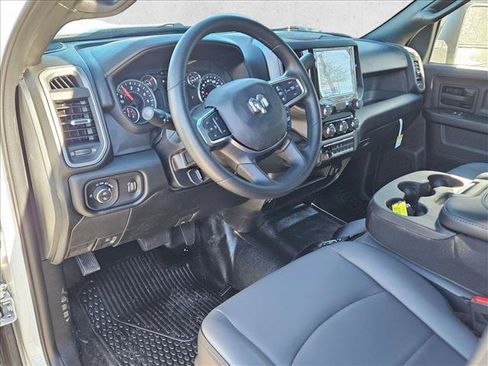 New 2026 RAM 2500 Tradesman w/ Chrome Appearance Group AWD/4WD image 9