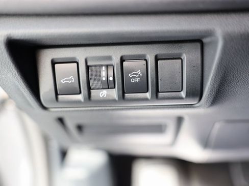 Certified 2022 Subaru Outback Touring XT image 20