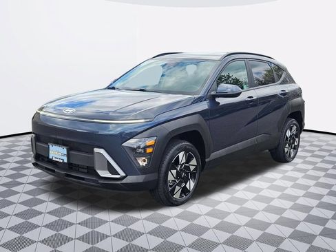 Used 2025 Hyundai Kona SEL AWD/4WD image 2