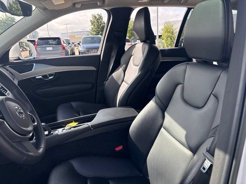 Used 2023 Volvo XC90 B5 Core w/ Protection Package Premier AWD/4WD image 19