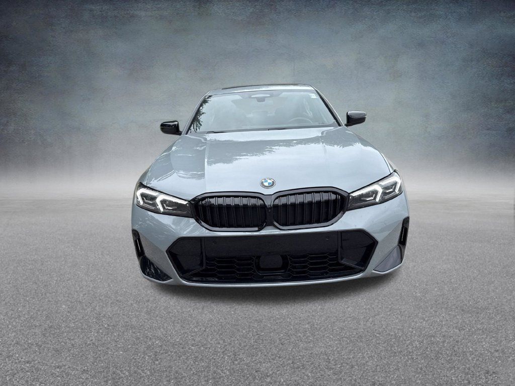 Used 2026 BMW 330i xDrive Sedan w/ M Sport Package AWD/4WD image 9