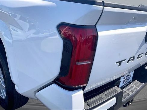 Used 2025 Toyota Tacoma SR5 RWD image 30