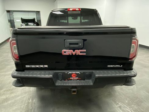 Used 2017 GMC Sierra 1500 Denali image 5