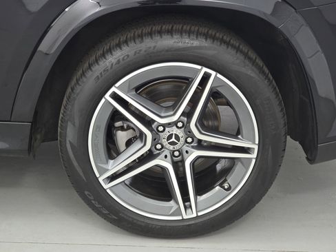 Certified 2024 Mercedes-Benz GLS 450 4MATIC w/ AMG Line Exterior image 35