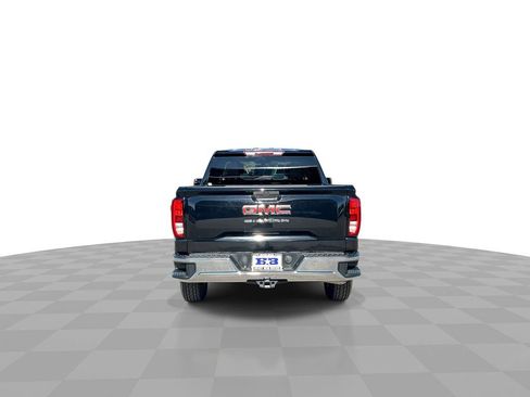 Used 2020 GMC Sierra 1500 Base w/ Sierra Value Package image 7