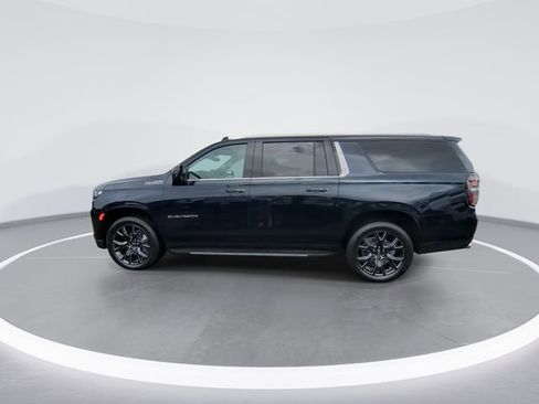 Used 2024 Chevrolet Suburban High Country w/ Advanced Technology Package AWD/4WD image 5