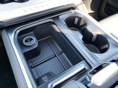 New 2026 Ford Expedition Active image 26