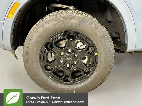 New 2025 Ford Ranger Lariat w/ Black Appearance Package image 33