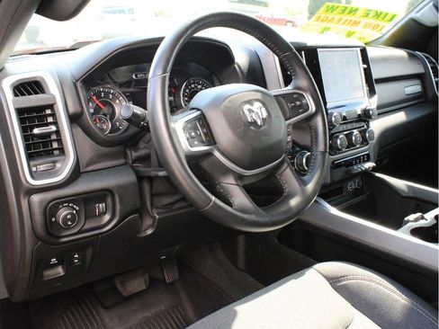 Used 2021 RAM 1500 Big Horn AWD/4WD image 12