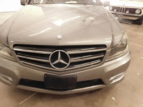 Used 2014 Mercedes-Benz C 250 Sedan w/ Multimedia Package image 11