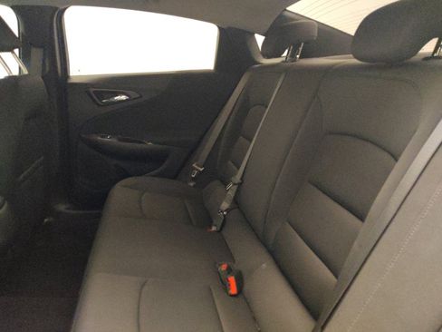 Used 2023 Chevrolet Malibu LS FWD image 18