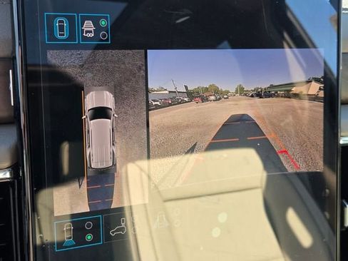New 2026 GMC Yukon Denali w/ Sun & Power Step Package AWD/4WD image 22