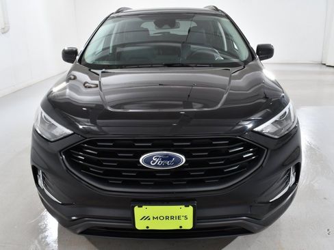 Used 2022 Ford Edge SEL w/ Sport Appearance Package image 3