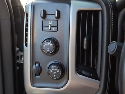Used 2018 GMC Sierra 1500 SLT w/ Texas SLT Premium Package image 30