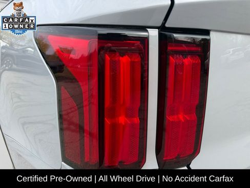 Certified 2023 Kia Sorento SX image 21