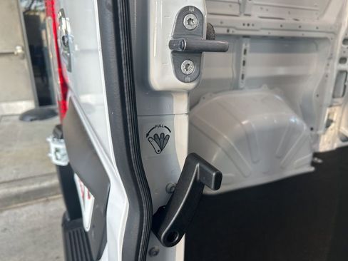 New 2026 RAM ProMaster 2500 w/ Convenience Group image 27