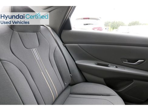 Certified 2025 Hyundai Elantra Sport FWD image 15