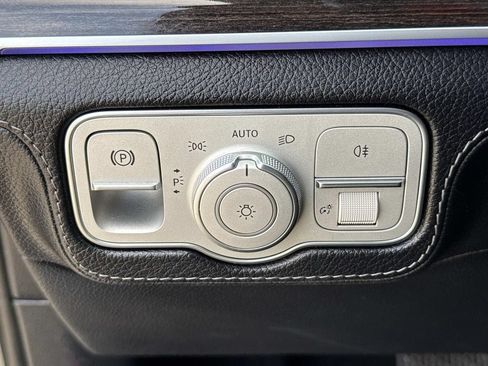 Used 2022 Mercedes-Benz GLE 350 4MATIC image 43