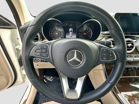 Used 2018 Mercedes-Benz GLC 300 image 11
