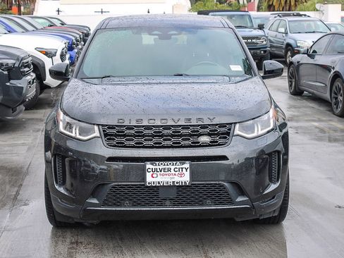 Used 2022 Land Rover Discovery Sport SE image 2