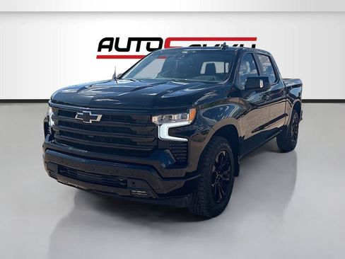 Used 2025 Chevrolet Silverado 1500 RST w/ Redline Edition AWD/4WD image 3