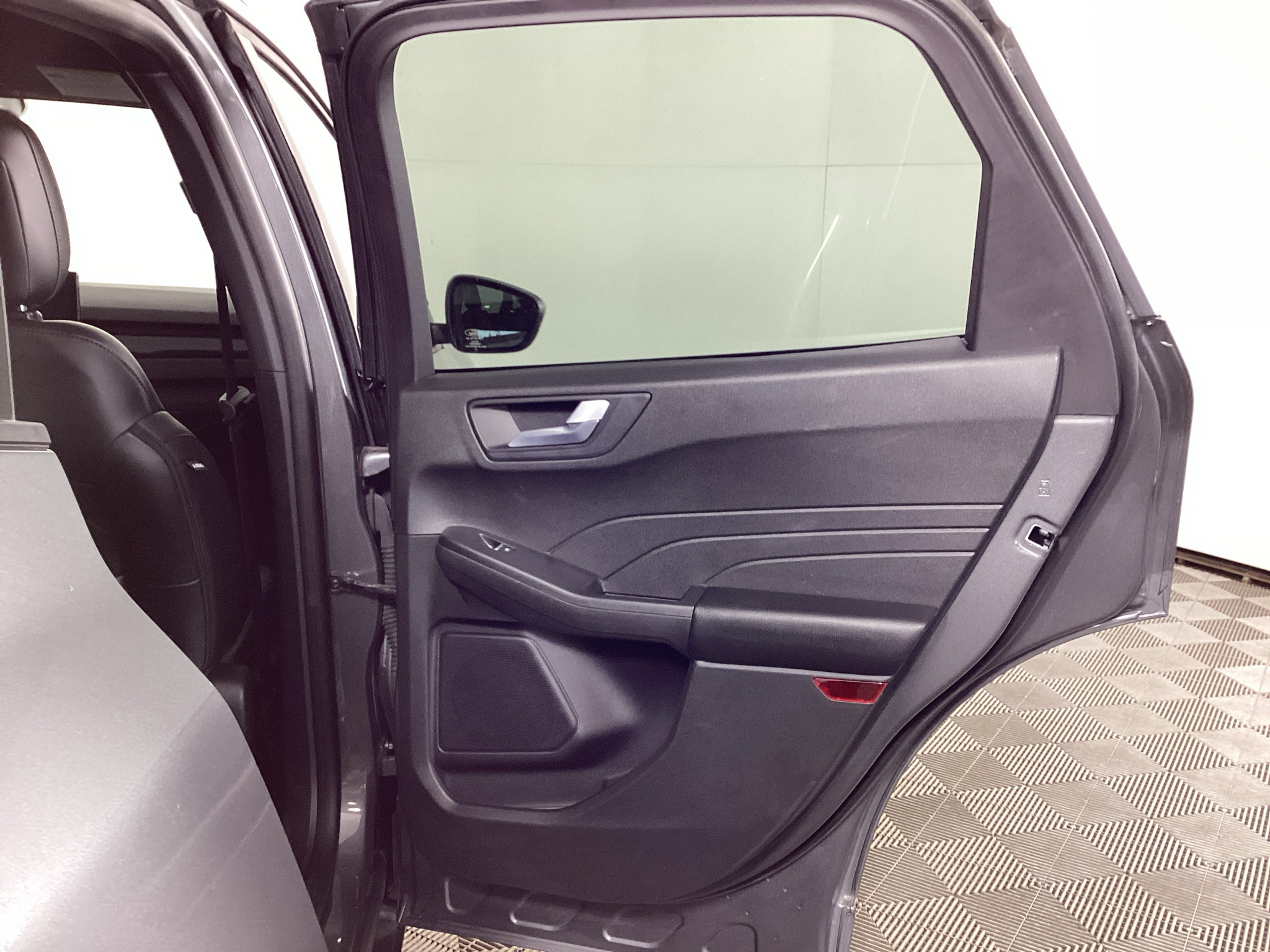 Used 2023 Ford Escape ST-Line Select w/ Tech Pack #1 AWD/4WD image 10