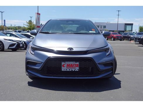 Used 2025 Toyota Corolla SE FWD image 4