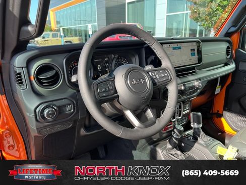 New 2026 Jeep Gladiator Mojave AWD/4WD image 6