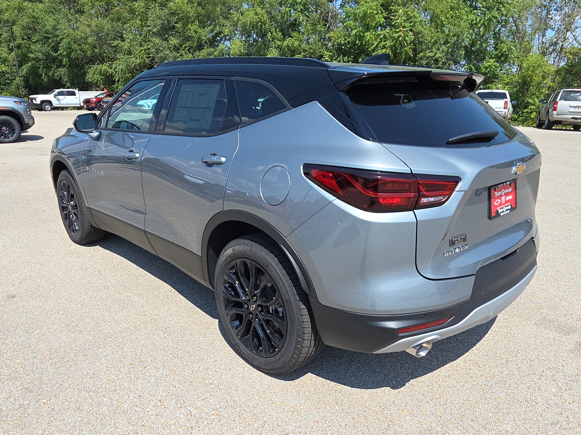 New 2026 Chevrolet Blazer LT w/ Convenience Package FWD image 6