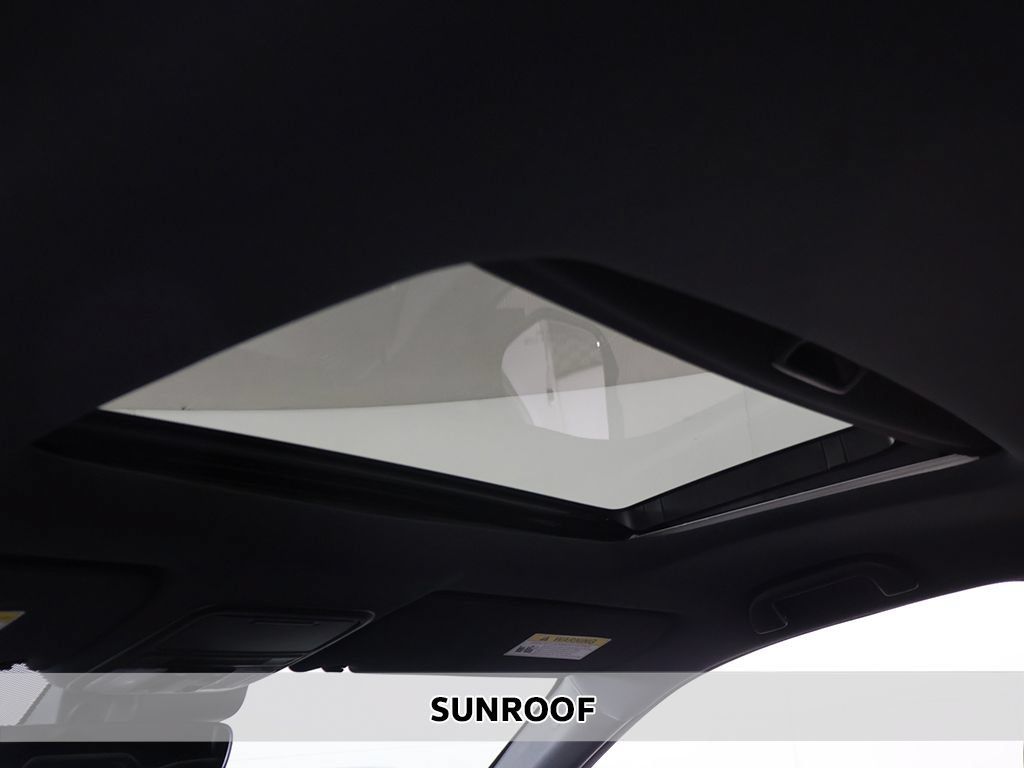 Used 2023 Honda Passport EX-L image 3