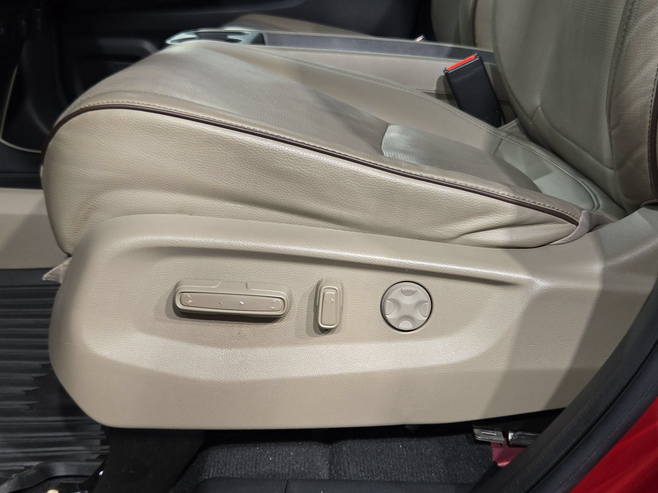 Used 2023 Honda Odyssey Elite image 22
