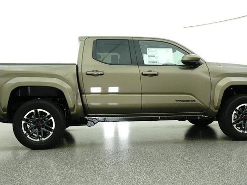 New 2026 Toyota Tacoma TRD Sport RWD image 4