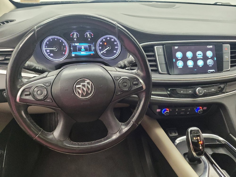 Used 2019 Buick Enclave Essence FWD image 22