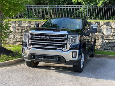 Used 2022 GMC Sierra 2500 SLT w/ SLT Premium Package AWD/4WD image 3