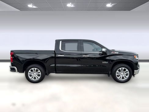 Certified 2025 Chevrolet Silverado 1500 LTZ w/ LTZ Premium Texas Edition image 7