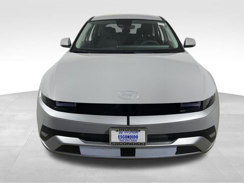 New 2026 Hyundai Ioniq 5 SE image 8