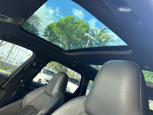 Used 2022 Audi RS 6 w/ Carbon Optic Package AWD/4WD image 21