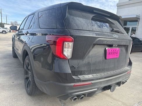Used 2021 Ford Explorer ST w/ Equipment Group 401A image 9