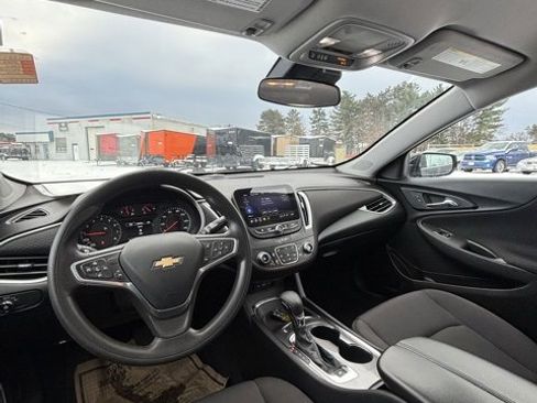 Used 2023 Chevrolet Malibu LT image 21
