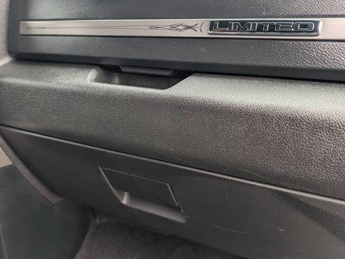 Used 2017 RAM 1500 Limited AWD/4WD image 39