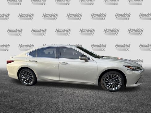 Certified 2024 Lexus ES 300h Ultra Luxury w/ Accessory Package (Z2) FWD image 10