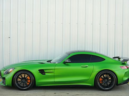 Used 2018 Mercedes-Benz AMG GT R image 52