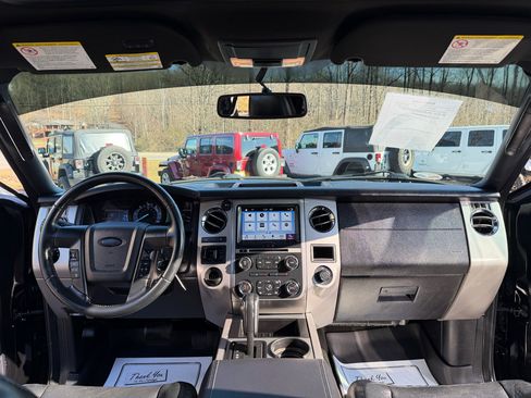 Used 2017 Ford Expedition EL XLT w/ Equipment Group 202A image 20