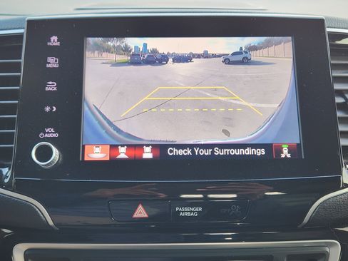 Certified 2022 Honda Ridgeline Black Edition image 18