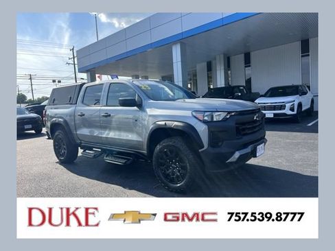 Used 2023 Chevrolet Colorado Trail Boss w/ Advanced Trailering Package AWD/4WD image 1