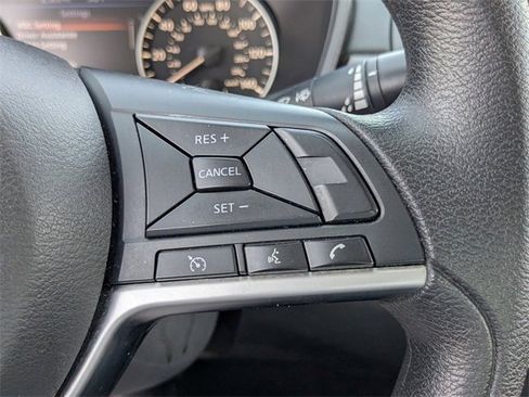 Used 2024 Nissan Altima 2.5 SV image 23