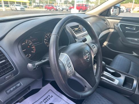 Used 2016 Nissan Altima 2.5 SV w/ Convenience Package FWD image 23