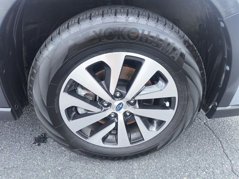 Used 2020 Subaru Outback Premium AWD/4WD image 12